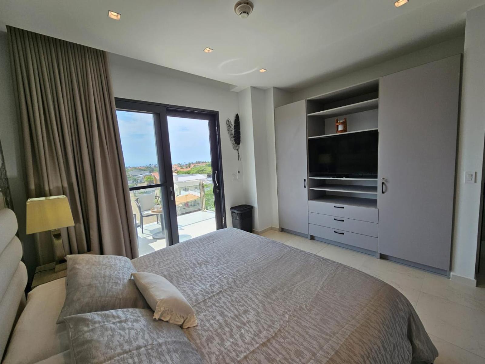Wariruri Condos Aruba パームビーチ エクステリア 写真